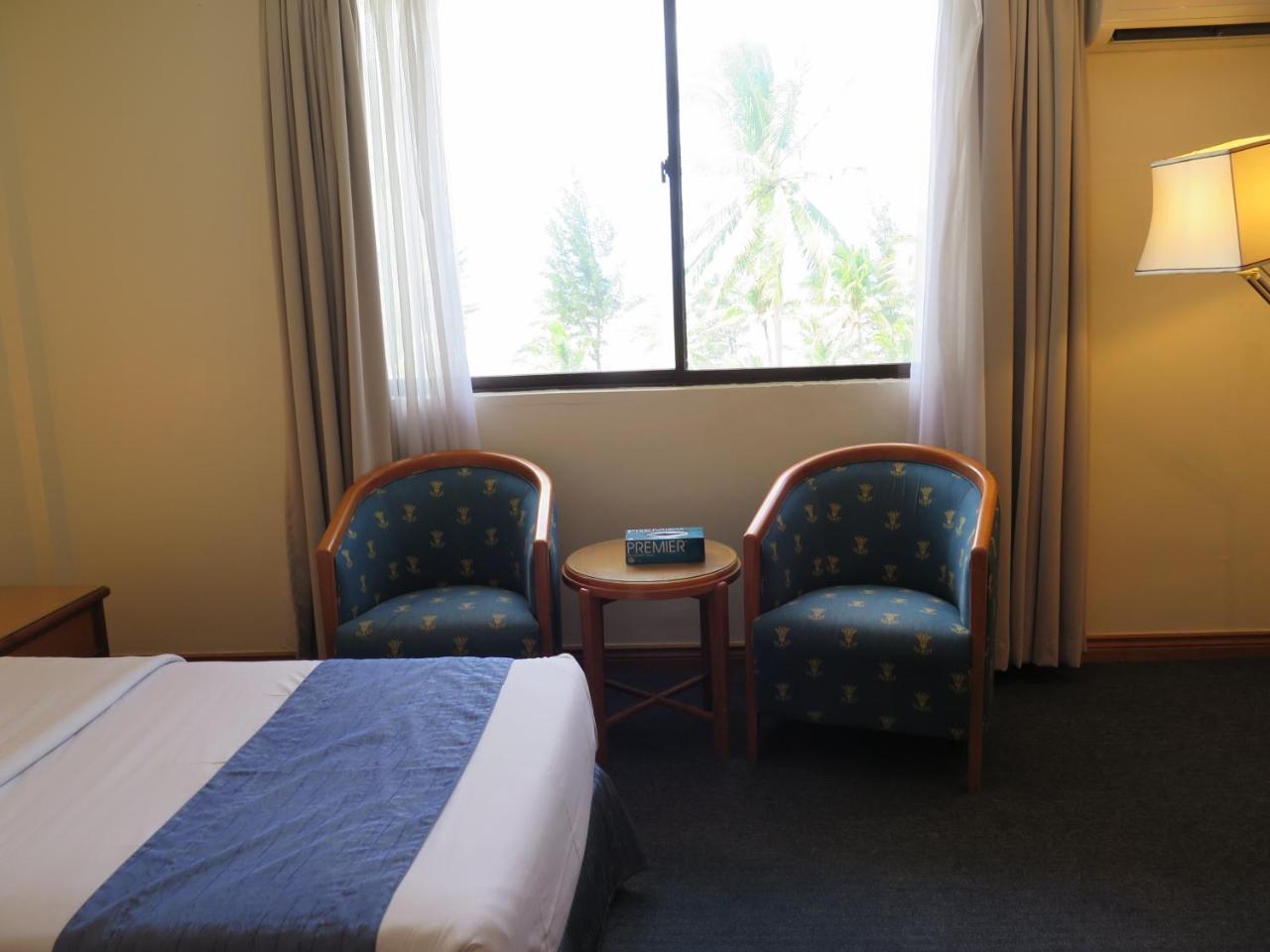 Sea View Resort Hotel & Apartments 쿠알라 벨라이트 외부 사진